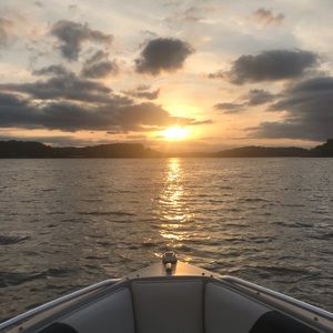 Meet your Posher, Jamon